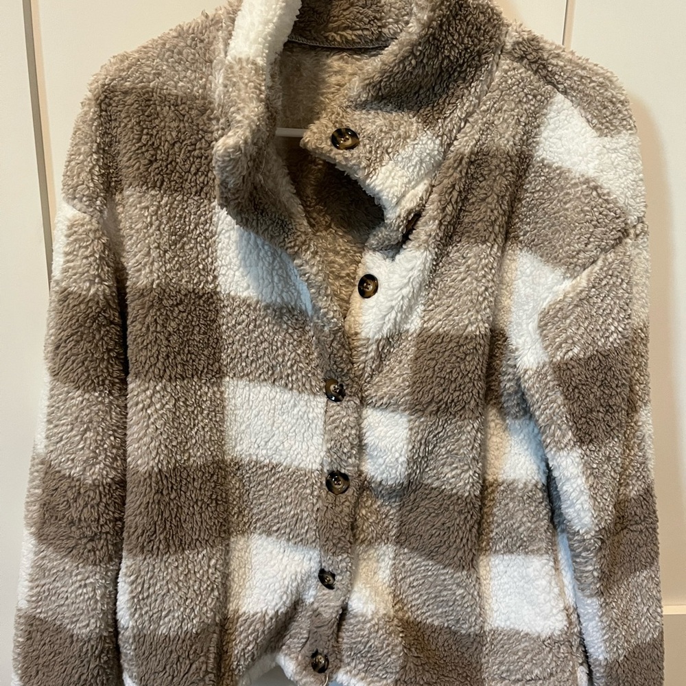 Cozy Plaid Sherpa Jacket